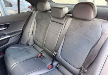 Mercedes Klasa C W206 Limuzyna 2.0 300 258KM 2023 Mercedes-Benz Klasa C I wlasciciel Pakiet AMG Hak Gwarancja Bezwypadko, zdjęcie 30