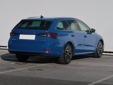 Skoda Octavia IV Liftback 1.5 TSI EVO 150KM 2022 Skoda Octavia 1.5 TSI e-tec, Salon Polska, zdjęcie 4
