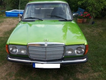Mercedes W123 Sedan 2.0 D 55KM 1978 Mercedes W123 200D