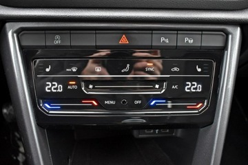 Volkswagen T-Roc I SUV Facelifting 1.5 TSI ACT 150KM 2022 Volkswagen T-Roc Bezwypadkowy / Salon Polska /, zdjęcie 24