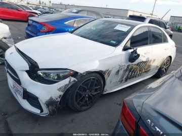 Mercedes Klasa C W206 2022 Mercedes-Benz Klasa C C 300, od ubezpieczalni 2.0 Benzyna 255KM, zdjęcie 2