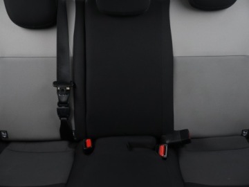 Toyota Yaris III Hatchback 5d Facelifting 2017 1.5 Hybrid 100KM 2018 Toyota Yaris 1.5 Hybrid, Salon Polska, Automat, zdjęcie 9