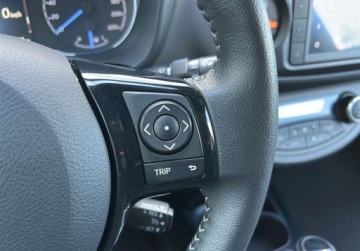 Toyota Yaris III Hatchback 5d Facelifting 2017 1.5 Hybrid 100KM 2019 Toyota Yaris Hybrid Selection, EV Mode, Tempomat, Kamera, Salon PL, 1 wlas, zdjęcie 21