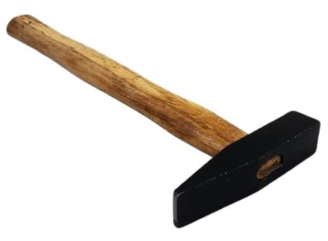 Кованый слесарный молоток Зверь 300 г 103010