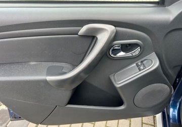 Dacia Duster I SUV Facelifting 1.2 TCe 125KM 2015 Dacia Duster 1.2Benz.125KM 6Bieg.Klima Navi Bluetooth Parktr.AluZima Oplac, zdjęcie 19