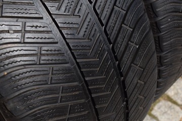 MERCEDES AMG E63 E 63 W213 OEM MICHELIN МО
