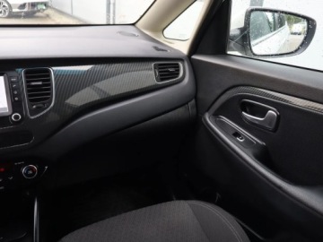 Kia Carens IV Minivan Facelifting 1.6 GDI 135KM 2017 Kia Carens 1.6 GDI, Salon Polska, 7 miejsc, Navi, zdjęcie 7