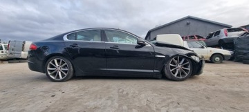 JAGUAR XF FACELIFT 11-15 NÁRAZNÍK ZADNÍ PDC PEL