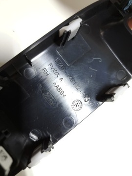 FORD KUGA III MK3 PANEL PŘEPÍNAČ TLAČÍTKO SKEL PŘEDNÍ PRAVÝ