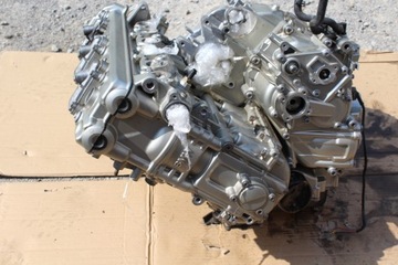ДВИГАТЕЛЬ K1600GT K1600 GTL