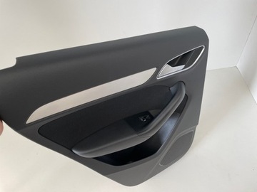 Накладка двери Audi Q3 задняя левая 8U0867305