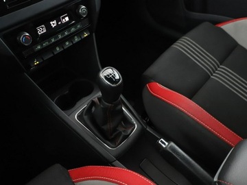 Skoda Rapid II Liftback Facelifting 1.0 TSI 110KM 2018 Škoda RAPID Skoda RAPID xenon klima auto navi, zdjęcie 27