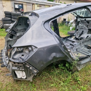 FORD FOCUS MK4 ĆWIARTKA PRAWA TYLNA TYŁ HB KOLOR BJ