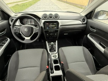 Suzuki Vitara III SUV 1.6 VVT 120KM 2016 Suzuki Vitara 1.6B 2016r Led Climatronic Nawigacja, zdjęcie 4