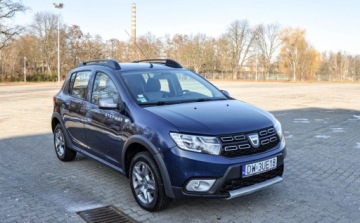 Dacia Sandero II Hatchback 5d Facelifting 0.9 TCe 90KM 2018 Dacia Sandero Stepway Lift 2018 r. Bezwypadkowy 54 tys. km Benzyna 90KM, zdjęcie 5