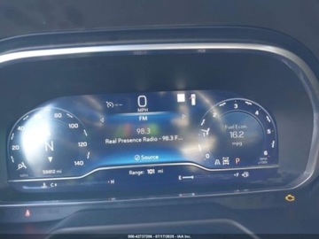 Chevrolet Suburban GMT900 2022 Chevrolet Suburban Premier 2022 5.3l 5.3 Benzyna 355KM, zdjęcie 10