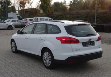 Ford Focus III Kombi Facelifting 1.0 EcoBoost 100KM 2015 Ford Focus 1.0BENZ Bezwypoadkowy Oplacony Super Stan Benzyna 100KM, zdjęcie 8