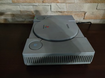 Консоль PLAYSTATION 1 SCPH-9002[2]