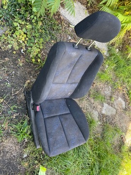 SEDADLO LEVÝ PŘEDNÍ MITSUBISHI GALANT VIII 97-03 AVANCE