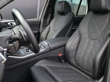 BMW X5 G05 SUV Facelifting 3.0 30d 298KM 2025 BMW X5 xDrive30d Sport Suv 2.0 (298KM) 2025, zdjęcie 7