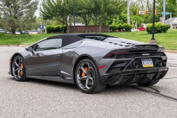 Lamborghini Huracan 2024 Lamborghini Huracan EVO Spyder 2024 5.2 Benzyna 631KM, zdjęcie 2