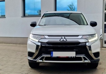 Mitsubishi Outlander III SUV Facelifting 2017 2.0 150KM 2018 Mitsubishi Outlander Salon PL Dealer Mitsubishi 2.0 Benzyna 150KM, zdjęcie 1