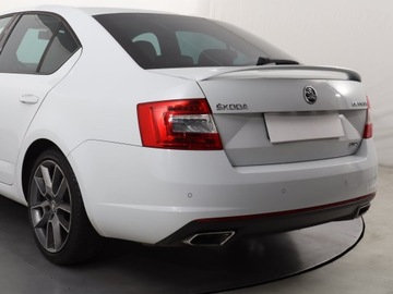 Skoda Octavia III RS 2.0 TSI 220KM 2014 Skoda Octavia RS 2.0 TSI, Salon Polska, zdjęcie 21