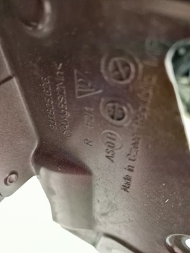 BLATNÍK PRAVÝ PŘEDNÍ PORSCHE TAYCAN 9J1 19-23