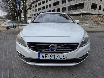 Volvo S60 II Sedan Facelifting 2.0 T5 DRIVE-E 245KM 2015 VOLVO S60 II Premium Plus T5, 2.0l benzyna 245KM Dokumentacja pochodzenia, zdjęcie 1