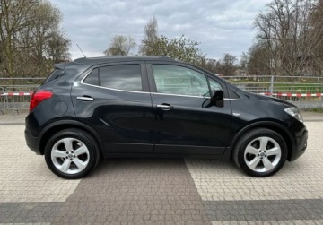 Opel Mokka I SUV 1.6 ecoFLEX 115KM 2013 Opel Mokka 1.6 Benzyna 115KM, zdjęcie 4