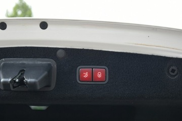 Mercedes Klasa S W222 Limuzyna 500 456KM 2014 Mercedes S 550 L 4Matic 4.7 V8 456KM 2014r., zdjęcie 35