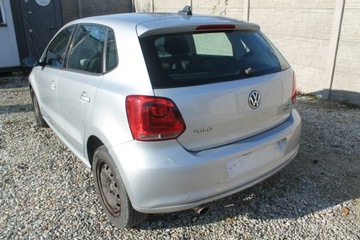 Volkswagen Polo V Hatchback 5d 1.6 TDI-CR DPF 90KM 2011 Volkswagen Polo ROK 2011 POJ 1,6 90 KM, zdjęcie 6