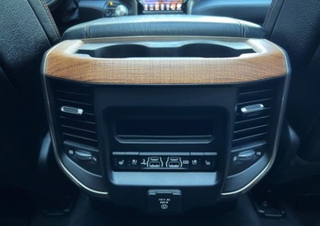 Dodge Ram V 2019 DODGE RAM 1500 Crew Cab Pickup 5.7, zdjęcie 5