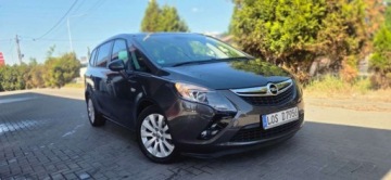 Opel Zafira C Tourer 1.4 Turbo ECOTEC 140KM 2015 Opel Zafira 1.4 Benzyna 140 KM Klima PdC Import Raty Oplaty 1.4 140KM, zdjęcie 17