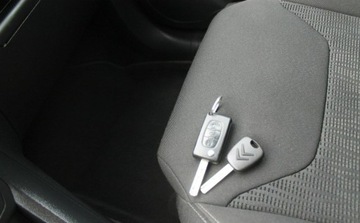 Citroen C5 III Sedan 2.0 HDi FAP 140KM 2012 Citroen C5 2.0 Diesel 140KM, zdjęcie 18