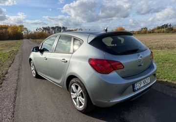 Opel Astra J GTC 1.7 CDTI ECOTEC 130KM 2013 Opel Astra Opel Astra 1.7 CDTI DPF Active 1.7 Diesel 130KM, zdjęcie 3