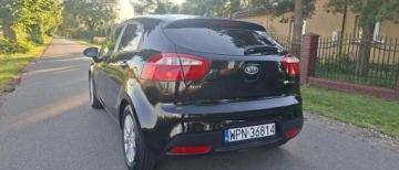 Kia Rio III Hatchback 3d 1.2 DOHC CVVT 85KM 2014 Kia Rio Kia Rio 1.2 Attract 1.2 Benzyna 85KM, zdjęcie 3
