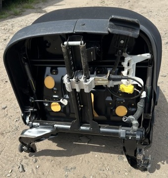 GOLF 4 IV 3D SEDADLO PRAVÝ SPOLUJEZDCE