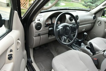 Jeep Cherokee III 2.4 i 16V 147KM 2004 Jeep Cherokee KJ 2.4 GAZ XII.2004r. SALON 4x4, zdjęcie 16