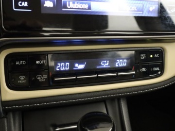 Toyota Corolla XI Sedan Facelifting 1,6 Valvematic 132KM 2018 Toyota Corolla 1.6 Valvematic, Salon Polska, zdjęcie 15
