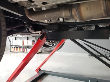 Пневматический ножничный подъемник с мобильной рамой PM Tools 107