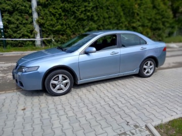 Honda Accord VII Sedan 2.0 i-VTEC 16V Sport 155KM 2004