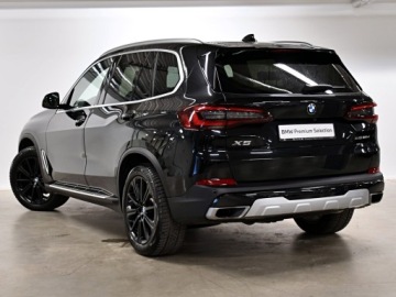 BMW X5 G05 SUV 3.0 30d 286KM 2021 BMW X5 Lasery/ Skrętna Oś/ Zawieszenie Adaptacyjne, zdjęcie 2