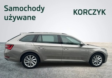Skoda Superb III Kombi 1.8 TSI 180KM 2017 Skoda Superb 1.8 TSI 180 KM 6 bieg. manual. Ambition 1.8 Benzyna 180KM, zdjęcie 5