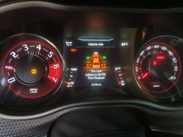 Dodge Challenger III 2018 Dodge Challenger SRT Hellcat 2018 6.2L 6.2 Benzyna 707KM, zdjęcie 9