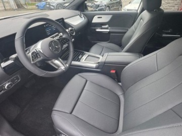 Mercedes GLA II Off-roader Facelifting 2.0 220 190KM 2025 GLA 220 4-Matic Progressive 2.0 (190KM) 2025, zdjęcie 4