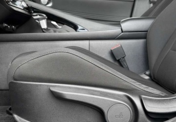 Hyundai Elantra VII Sedan 1.6 MPI 123KM 2022 Hyundai Elantra Reflektory LED Kamera Aktywny tempomat Salon PL FVAT23, zdjęcie 24