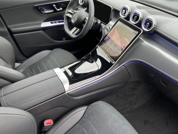 Mercedes GLC C254/X254 2025 GLC Coupe 200 d 4-Matic AMG Line 2.0 (163KM) 2025, zdjęcie 10