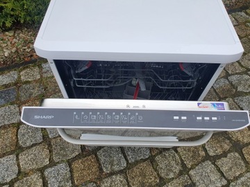 Посудомоечная машина Sharp QW-DX41F47EW