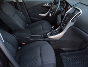 Opel Astra J Hatchback 5d 1.4 Turbo ECOTEC 120KM 2012 Opel Astra 1.4 T, Klima, Tempomat, Parktronic, zdjęcie 8